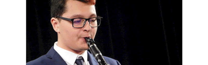 Těžší než náročné hudební party je pro mě japonština, říká talentovaný klarinetista